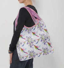 Load image into Gallery viewer, O-WITZ Reusable Shopping Bag - Bird Hummingbirds
