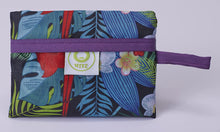 Load image into Gallery viewer, O-WITZ Reusable Shopping Bag - Bird Parrots Purple